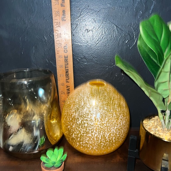 Large Silver Mercury Glass Reflective Mirrored Art Piece Centerpiece Vase Potter - Picture 7 of 7